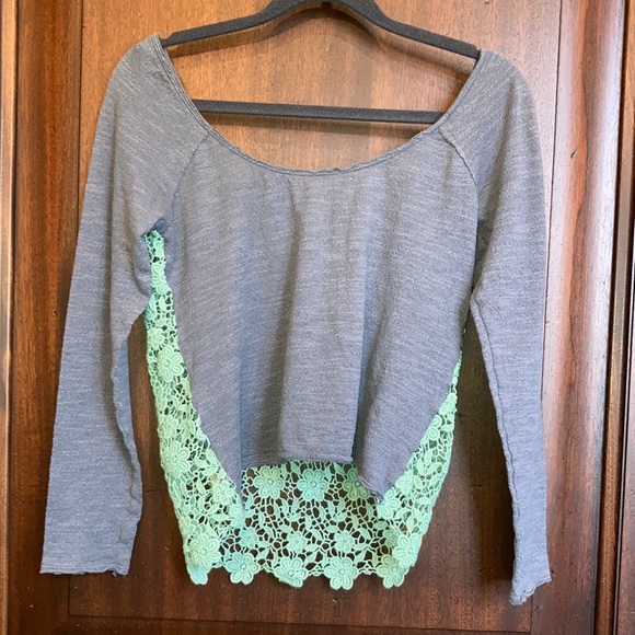 Free People top lace back long sleeve - Picture 1 of 12